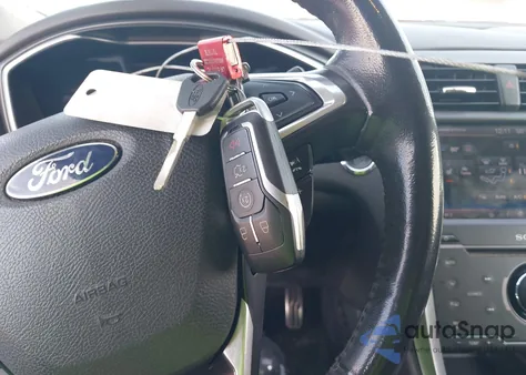 2013 Ford Fusion Titanium из США, поврежденный, VIN 3FA6P0K98DR129813